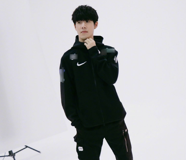 Karmine Corp 击败 Apeks ， BBL Esports 输给 GIANTX — VCT 2025： EMEA 第二阶段